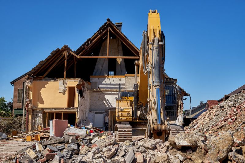 House Wrecking in South Houston, TX